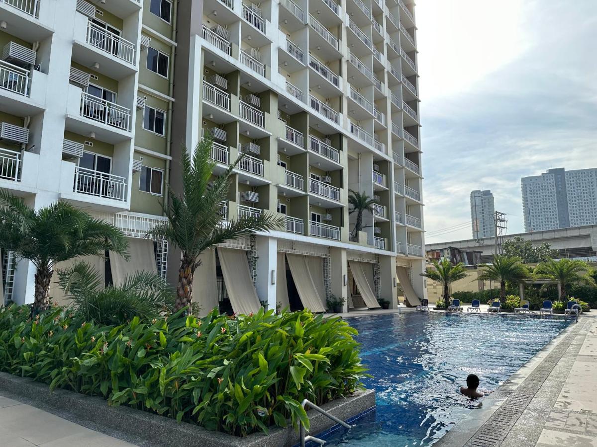 Celandine Residence In Quezon City Caloocan Luaran gambar
